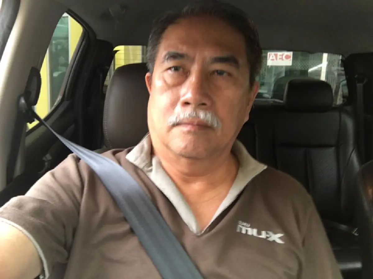 ฉีกทุกกระแสแต่โดนใจ!!"น้าเดช"มาอีกระลอกหนักๆ เทียบ"เข็มขัดนิรภัย"กม.การุณยฆาต ไม่ดูบริบทสังคม ใครเร่งรัดบังคับใช้เท่ายืมดาบ "ฆ่านายกฯตู่"??