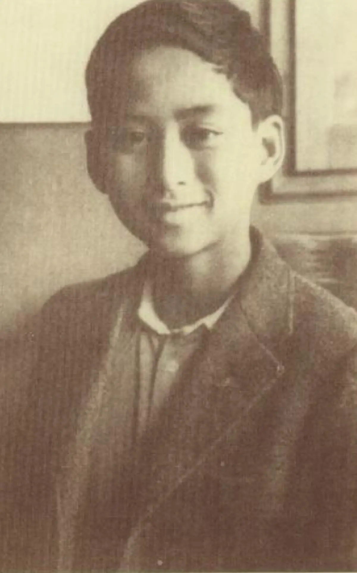 เป็นบุญตา!!! หาชมยาก...ประมวลพระบรมฉายาลักษณ์ ของ ร.8 ตั้งแต่ทรงพระเยาว์ จนถึงวันที่เป็นพระมหากษัตริย์อันเป็นที่รักของปวงชนชาวไทย