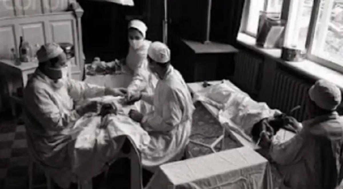 น่ากลัวสุดขีด !! นี่คือ "สภาพของคน" ที่ "อดนอน 15 วันเต็ม" จากคนปกติ..กลายเป็นปีศาจ เห็นแล้วขนลุกซู่ !! (ชมภาพ)