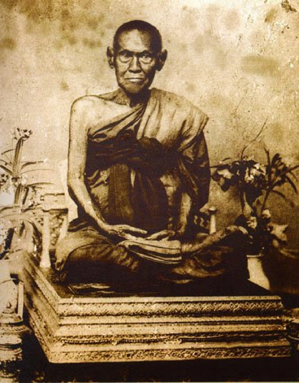 นโม พุทธายะ นะมะพะทะ จะภะกะสะ มะอะอุ..พระคาถามหาวิเศษ "สมเด็จพระพุฒาจารย์(โต) พรหมรังสี"แก้คุณไสย คงกระพัน แคล้วคลาด.