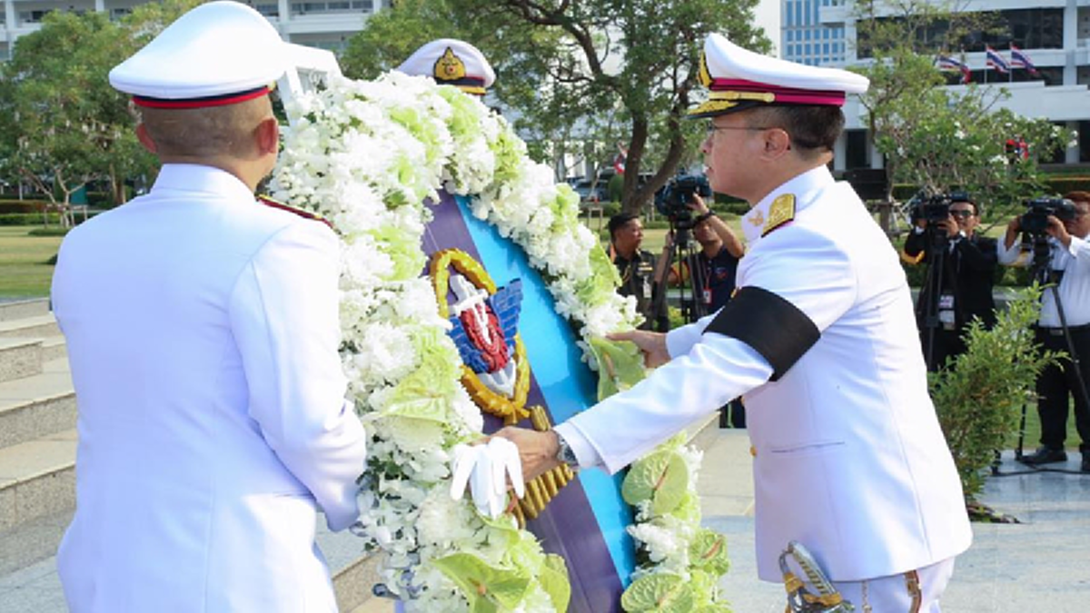 น้อมรำลึกพระมหากรุณาธิคุณ!! กองทัพไทยจัดบวงสรวงสมเด็จพระนเรศวรมหาราช ผู้ทรงกอบกู้เอกราชให้ชาติไทย!