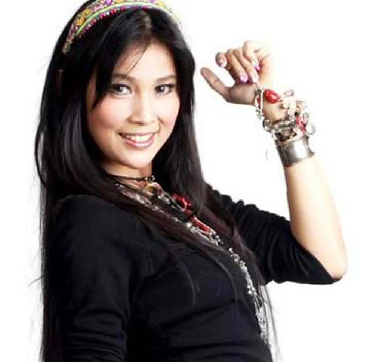 ขออนุโมทนาบุญ!! "แคท รัตกาล" อดีตนักร้องลูกทุ่งชื่อดัง หันหลังให้วงการบันเทิง สละทางโลก โกนหัว - มุ่งหน้าเข้าสู่ทางธรรมอย่างเต็มตัว