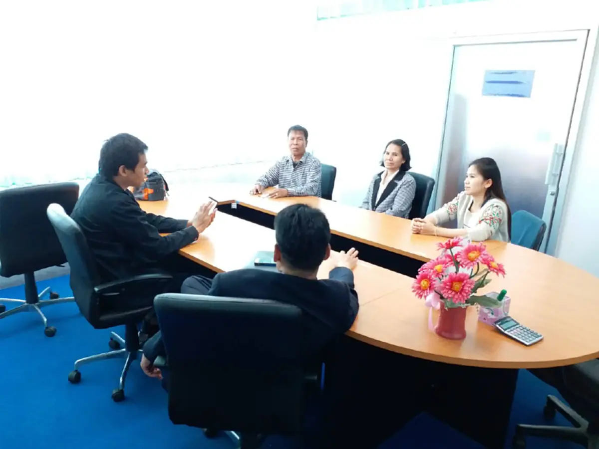 ทีนิวส์ ขอเดินหน้าสร้างความสามัคคีของชาวบ้านกระสังสามัคคี บุรีรัมย์ จากกรณีข่าว ภรรยาอดีตครูทำร้ายเด็กป.2 (ชมคลิป)