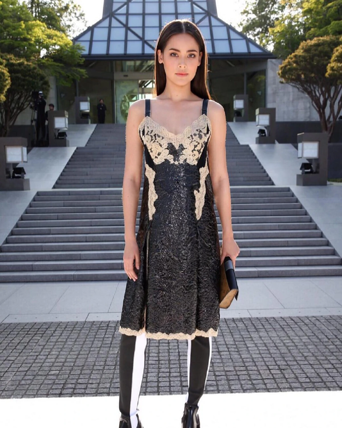 ปังมาก! "ญาญ่า อุรัสยา" ติด 1 ใน 11 ดาราตัวท็อป ที่แจ้งเกิดในวงการแฟชั่นระดับโลก! (รายละเอียด)