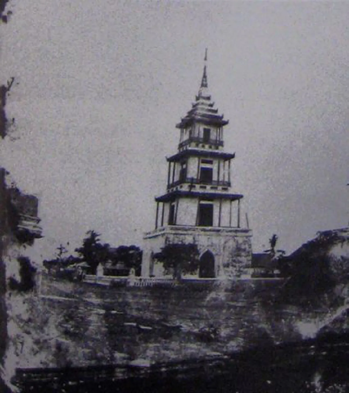 พลิกตำนานสยาม!! "หอกลองพระนคร" กลอง ๓ ใบที่เป็นสัญญาณเตือนเหตุการณ์ในสมัยกรุงรัตนโกสินทร์ เปิดบันทึก...กลองใบที่ ๓ ที่ไม่เคยใช้ตีเลย !!!