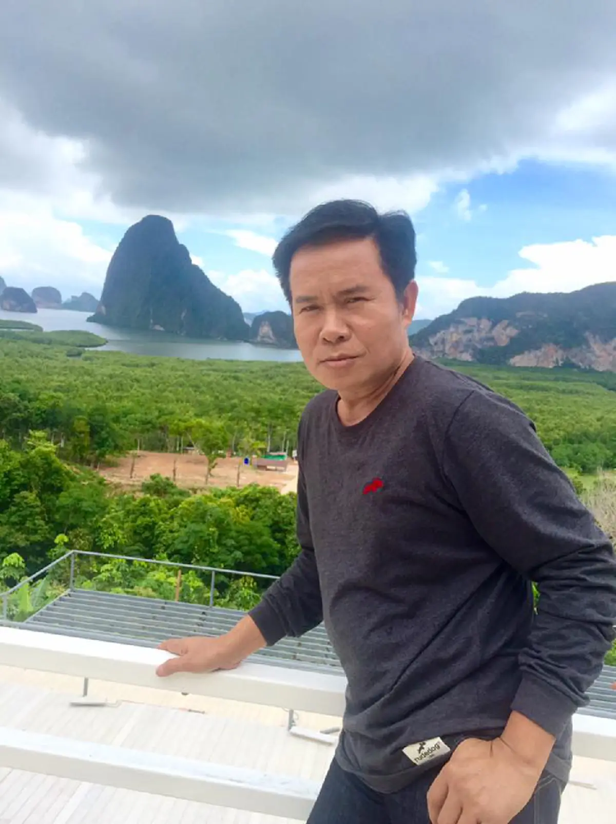 ชอบเลขไหนก็เลือกเอาเด้อ! "เจ้าพ่อมนต์สิทธิ์" แจกเลขเด็ด งวดล่าสุด