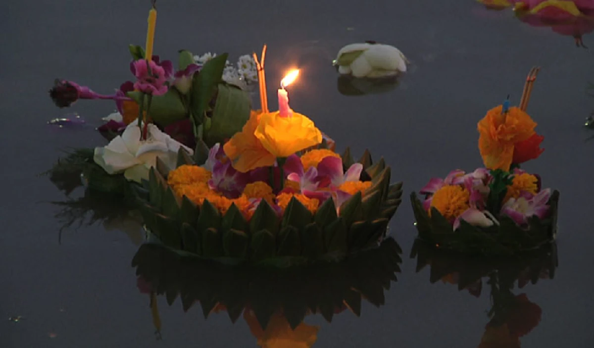 หนุ่มไอเดียแหวก เปิดขายกระทงอากาศยุค 4.0 ชาวเน็ตฮาวิธีคิดกวนอารมณ์