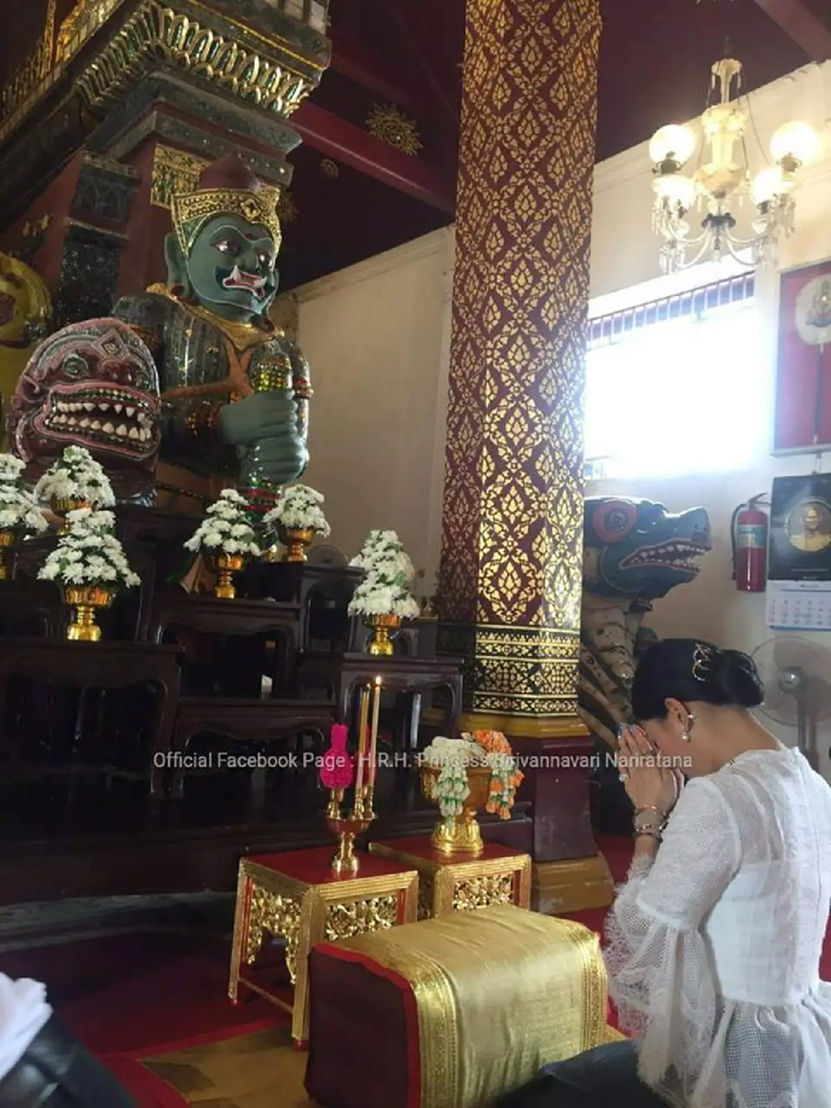พสกนิกรชาวนครศรีฯปลื้มปีติ "พระองค์หญิงสิริวัณณวรี" เสด็จสักการะสิ่งศักดิ์สิทธิ์ จ.นครศรีธรรมราช