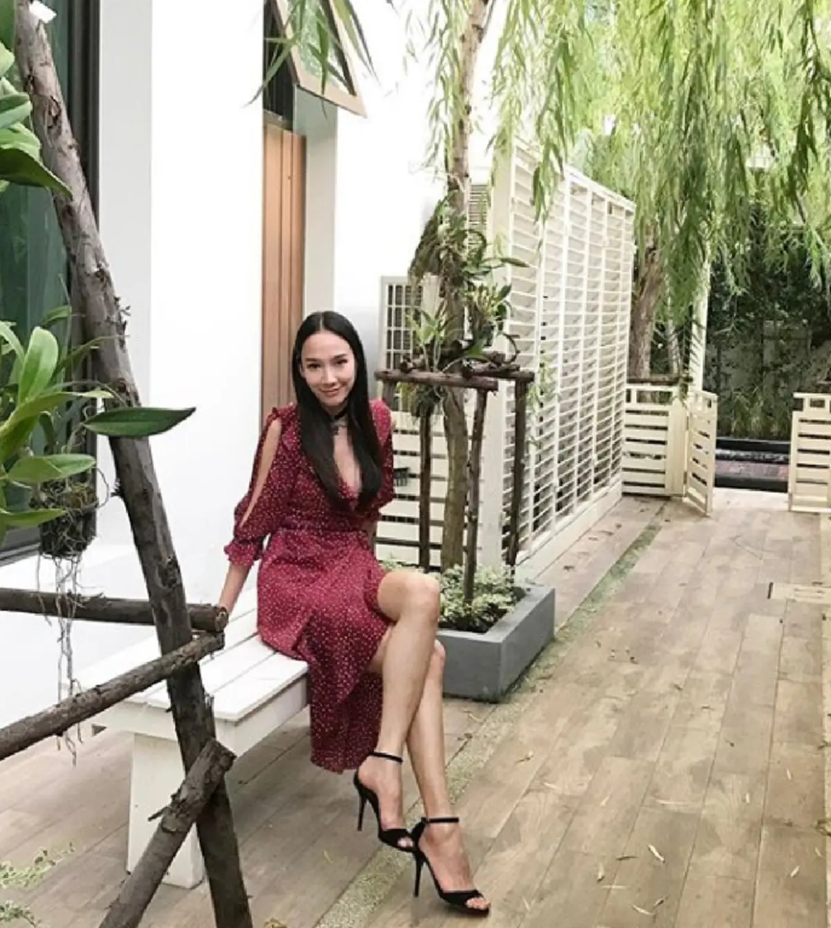 แม่มาแล้ว!! "อั้ม" เคลื่อนไหวครั้งแรก หลังถูก "ลีน่า จัง" ด่า..เป็นซุปตาร์ไร้ผัว งานนี้จัดเต็มถึงใจ แคปชั่นใสๆ แต่ตีความหมายได้เจ็บมาก!?