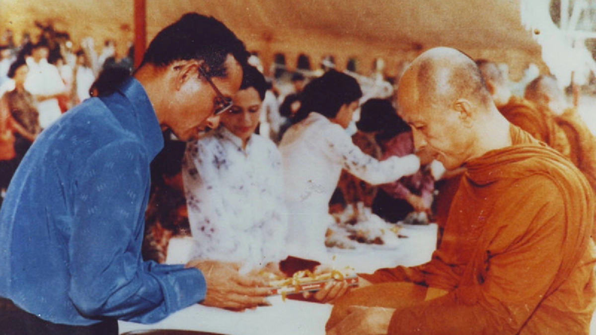 แผ่นดินไม่สิ้นพระโพธิสัตว์ "หลวงพ่อไพบูลย์" ผู้ได้รับพุทธพยากรณ์ว่าจะเป็นพระพุทธเจ้าในอนาคต ที่เหล่าพระป่ากรรมฐานสายหลวงปู่มั่นต่างรับรอง