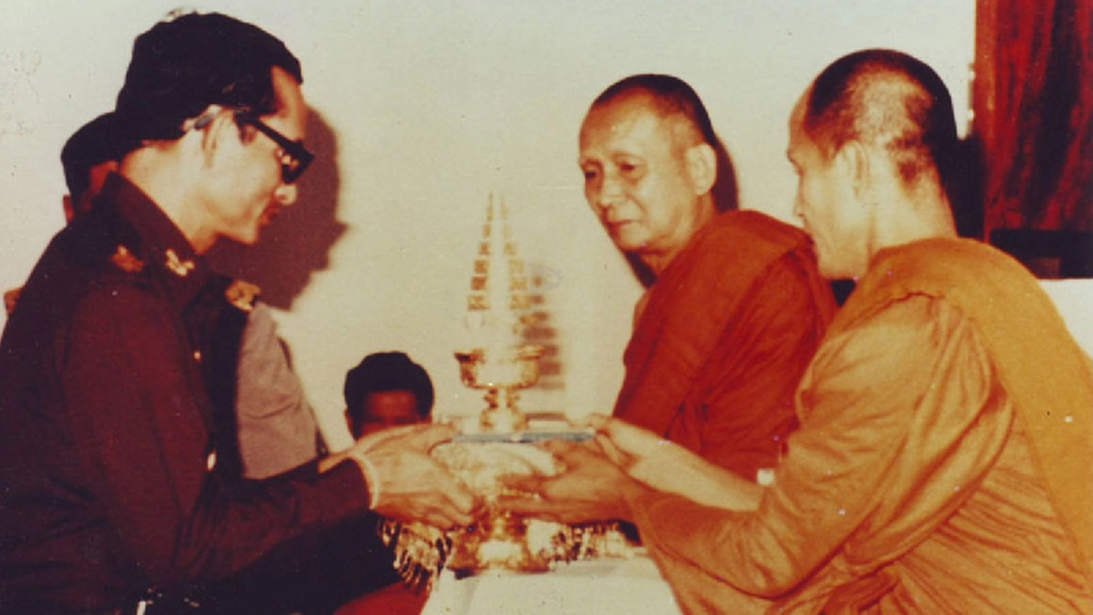 น้อมกราบ...สาธุ !!! "หลวงพ่อไพบูลย์" ผู้ได้รับพุทธพยากรณ์ว่าจะเป็น "พระพุทธเจ้าในอนาคต" !!! พระป่ากรรมฐานสายหลวงปู่มั่นต่างรับรอง