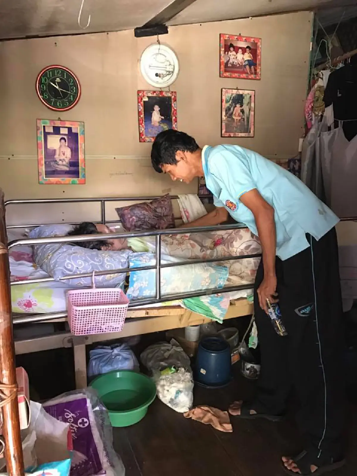 ครูเชาว์ 