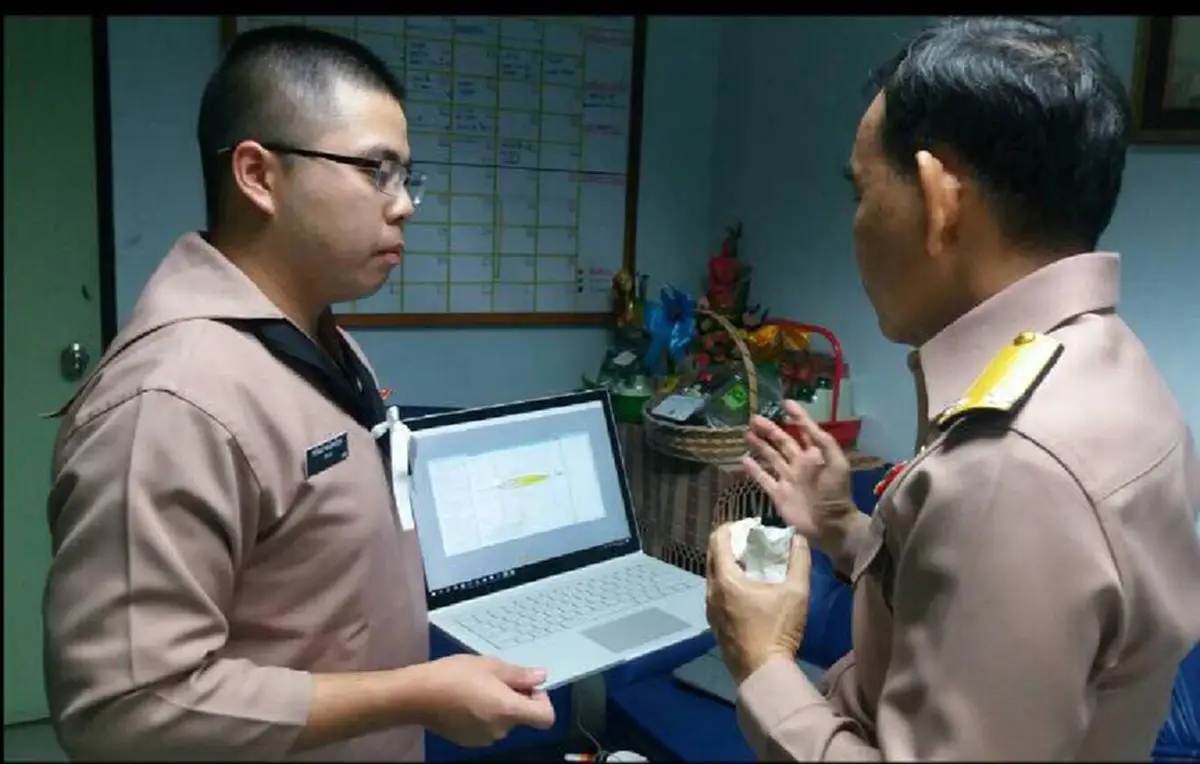 อัพเดทล่าสุดๆ!ลูกผู้ชายตัวจริง"พลทหารจั้ม"ทายาทไฮโซ"ซอสถิตกุล"จบป.โทอเมริกาสมัครตัวรับใช้ชาติกองทัพเรือมอบหมายภารกิจสำคัญเพื่อ"ราชนาวีไทย"