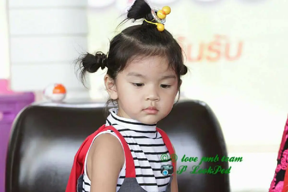 แฟนคลับห้ามพลาด!! “น้องมะลิ” ร้องเพลงประกอบละครของพ่อปอ “ต้มยำลำซิ่ง” สุดน่ารัก (คลิป)