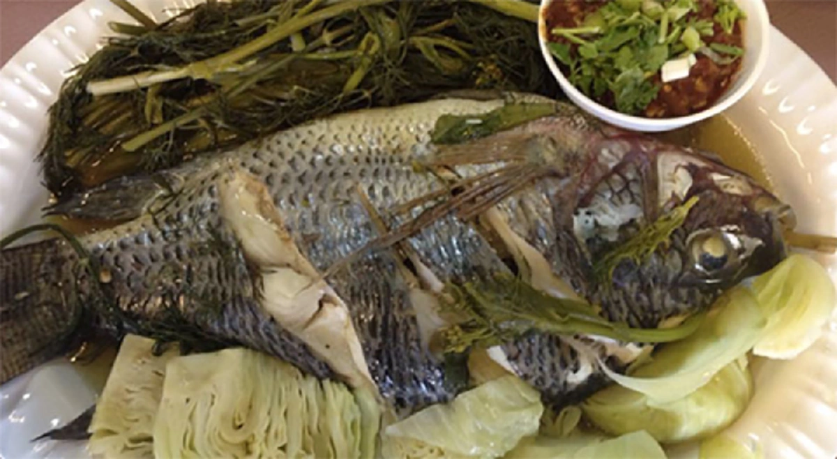 เผยเคล็ดลับง่ายๆในการ ‘นึ่งปลา’ ให้อร่อย แบบไม่มีกลิ่นเหม็นคาว !?