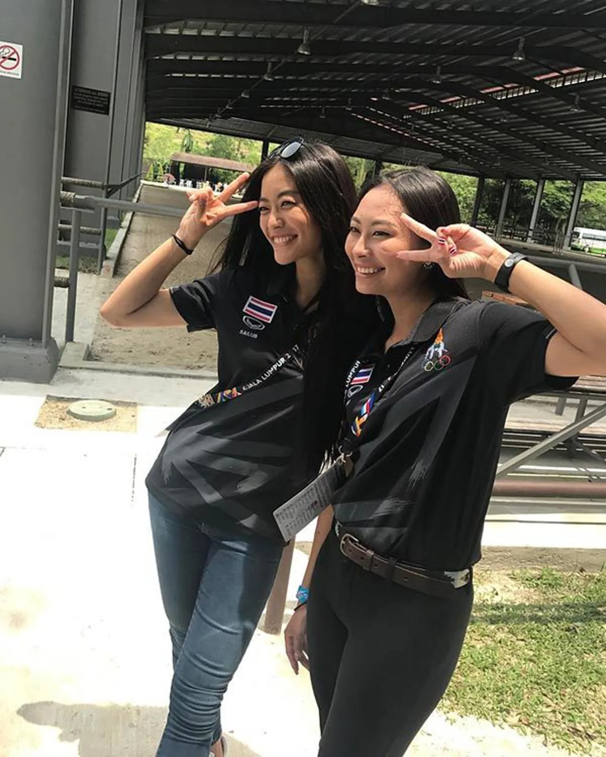 เคยเห็นกันหรือยัง ?? ทายาทของนางเอกในตำนาน "ส้มโอ เพ็ญพิสุทธิ์" ดีกรีไม่ธรรมดาเป็นถึงนักกีฬาทีมชาติ ! หนุ่มๆ เห็นเป็นต้องใจละลาย (ภาพ)
