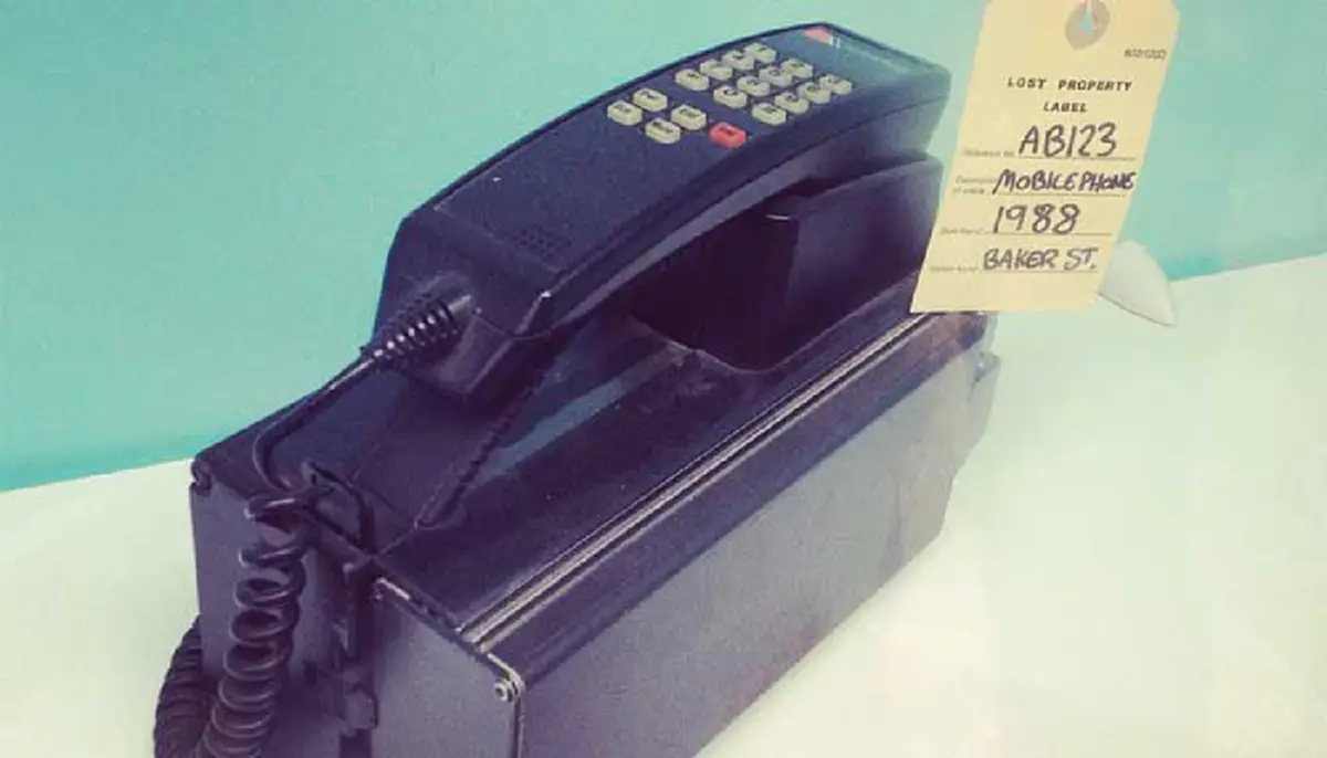 ย้อนวัยกันหน่อย วิวัฒนาการของการสื่อสาร จากอดีต-ปัจจุบันเทคโนโลยีเพียงปลายนิ้วสัมผัส สู่วันเปิดตัว Iphone XS