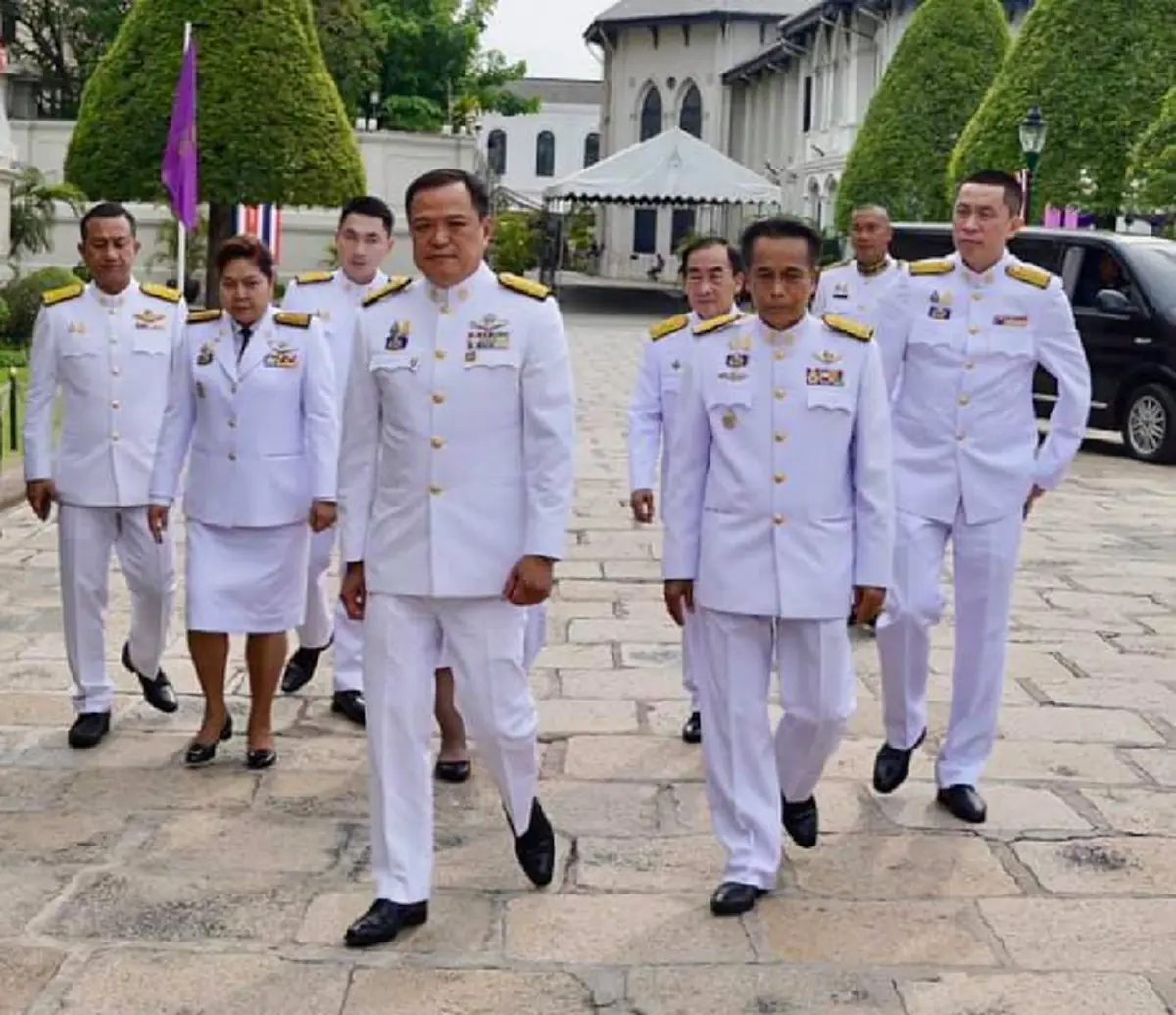 จะเป็นผู้บริหารประเทศก็ต้องบริหารเวลาให้ได้!! "อนุทิน" มั่นใจไม่ต้องการันตีใคร รายชื่อรมต.ไม่มีวางตัวสำรอง