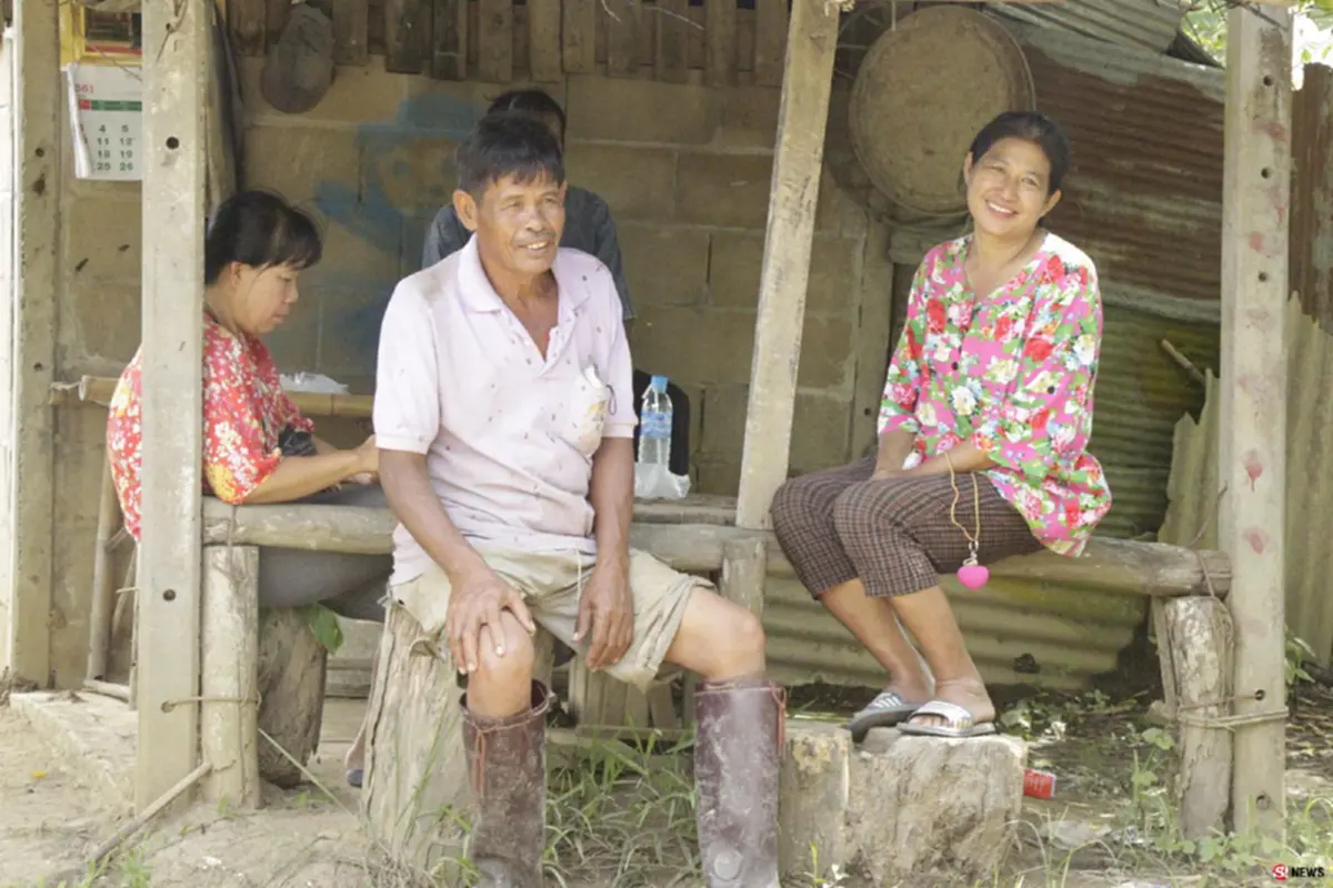 #ยิ้มกันออกแล้ว!! "ชาวนาแม่สาย" ต่างพอใจกับการเยียวยาจากรัฐ หลังรับน้ำเต็มๆ เข้านาตัวเอง หวังช่วย "ทีมหมูป่า" ทั้ง 13 ชีวิต !!