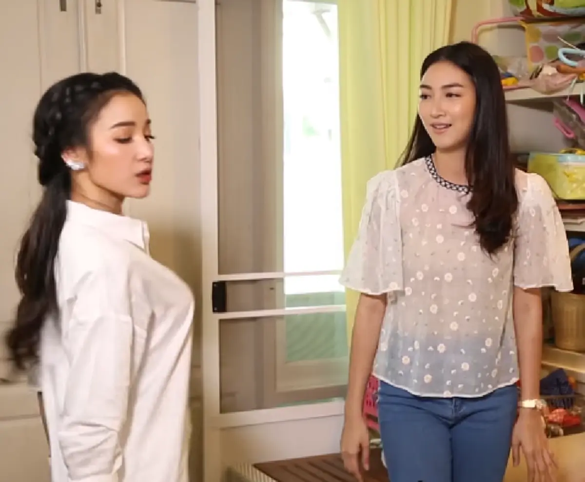 มันต้องแรงกว่านี้!!! เมื่อ "แพท ณปภา" ติวเข้ม...สอน "แพนเค้ก" เต้นเพลงปานามา ผลสุดท้ายปรากฎว่า ทำทีมงานฮาท้องแข็งยกกอง!? (ชมคลิป)
