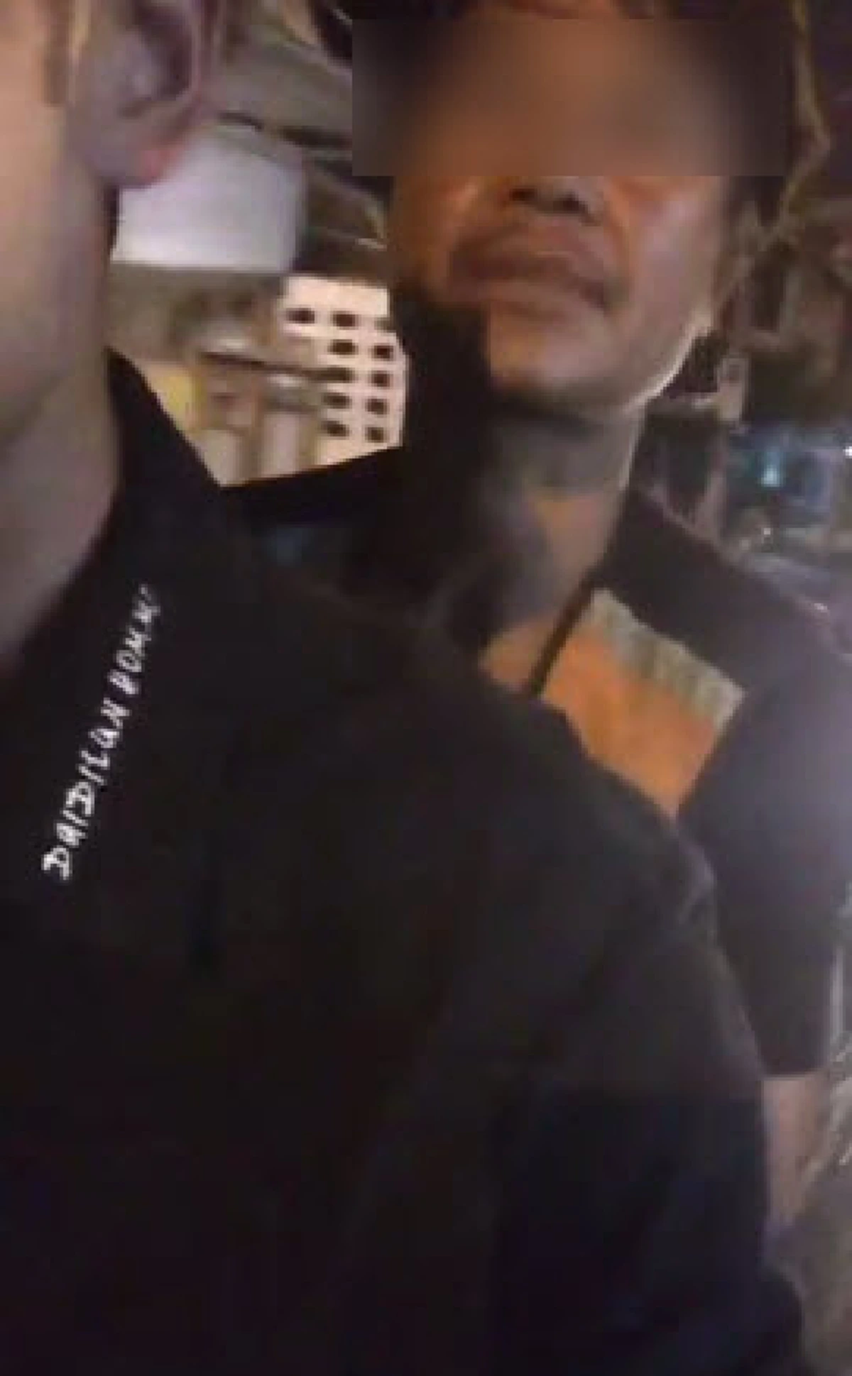 เมาไม่ขับกลับแบบนี้!! หนุ่มใช้บริการวินจยย. เข้าซอยยามวิกาล คนขับบอกเมาแต่ไม่ทิ้งหน้าที่ ทำเอาสนั่นโซเชียล พีคสุดก็ตอนขากลับนี่แหละ (มีคลิป)