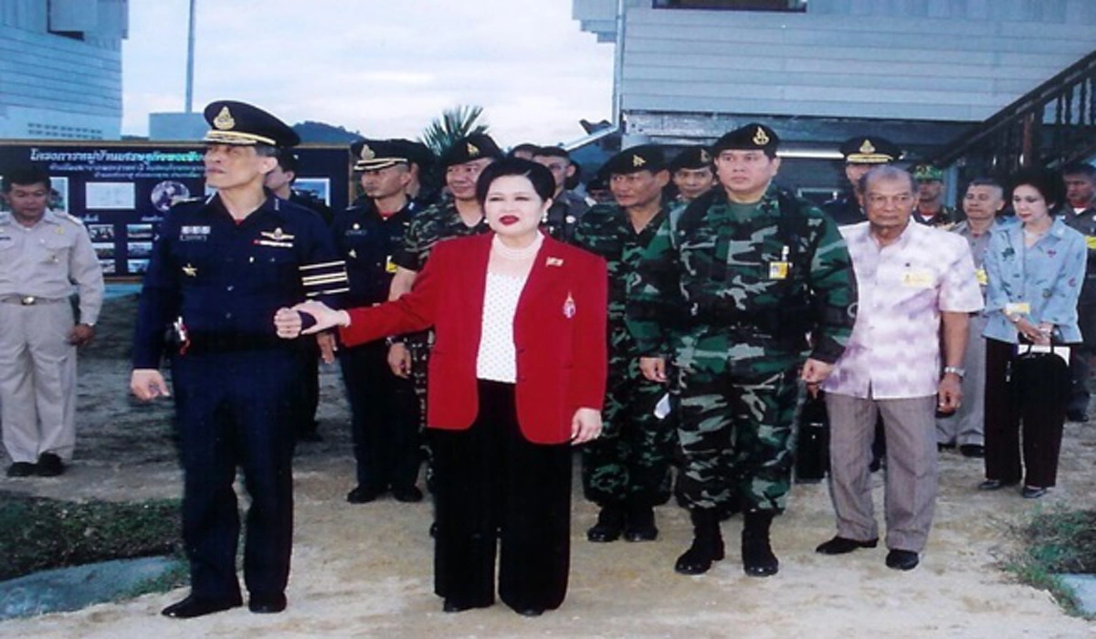 สายใยรักจากลูกถึงแม่!!! เผยกลอนพระราชนิพนธ์ ของ สมเด็จพระเจ้าอยู่หัว รัชกาลที่ ๑๐ ถึงสมเด็จแม่