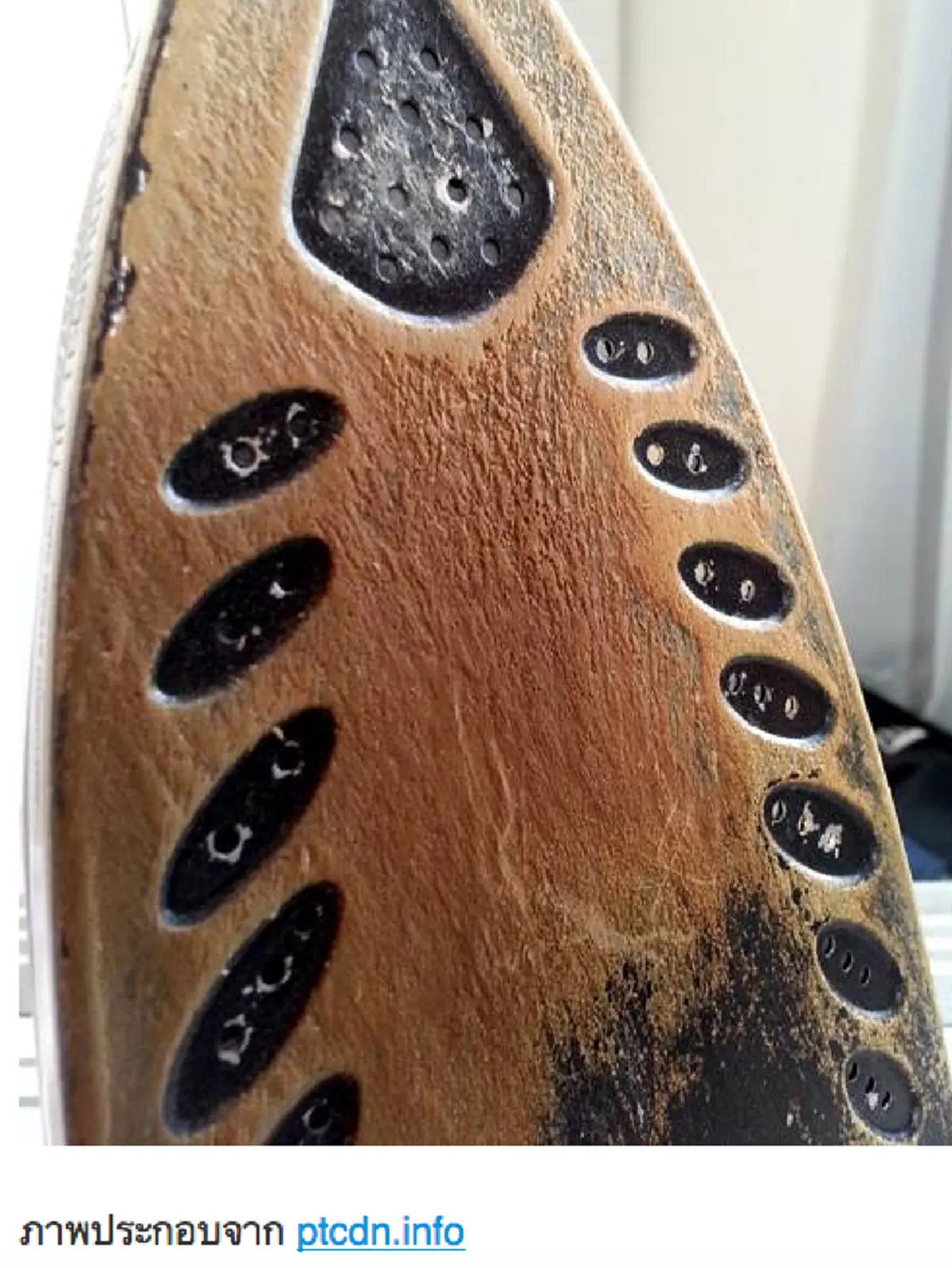 *เห็นผลชัวร์!!!  จัดการกับ "เตารีดเก่า" ให้สะอาดเหมือนใหม่ได้ง่ายๆด้วยของใช้ใกล้ตัว ลองเลย!!! (ชมคลิป)