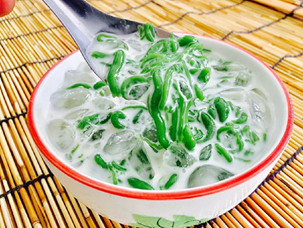 วิธีการทำลอดช่อง สุดยอดขนมหวาน ทำทานกินเอง แบบไม่ง้อร้าน!