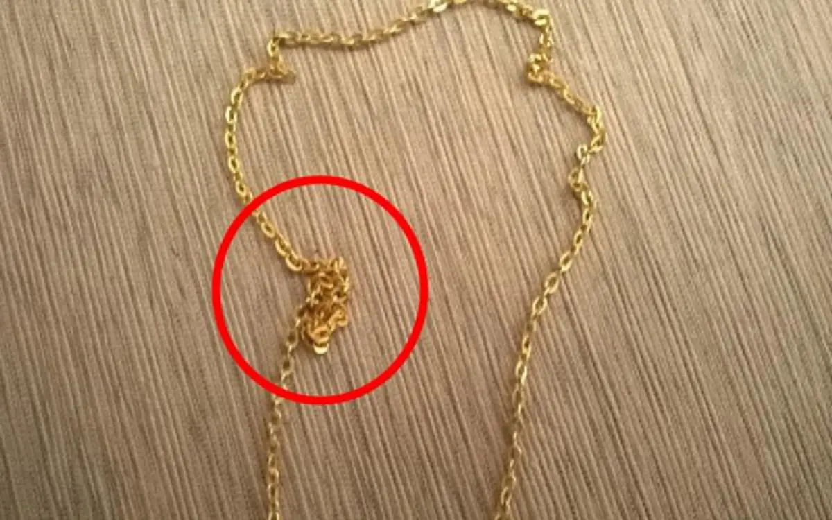 แก้ง่ายๆ !! สร้อยคอพันกัน แกะยาก ทำให้ปวดสมอง  ไม่ใช่ปัญหาอีกไปด้วย