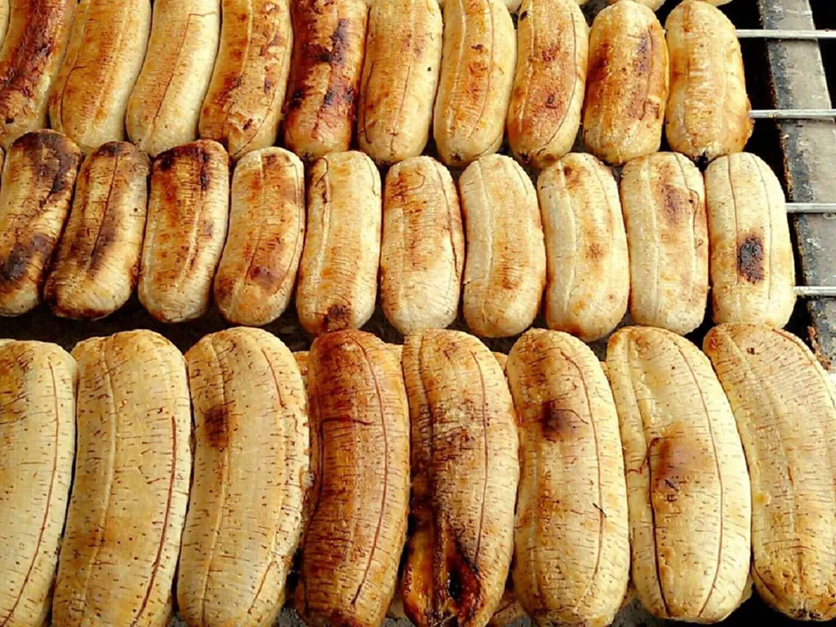 ไปหามากินด่วน!!! กล้วยปิ้งร้อนๆ สรรพคุณเพียบ แถมอร่อยด้วย!!!