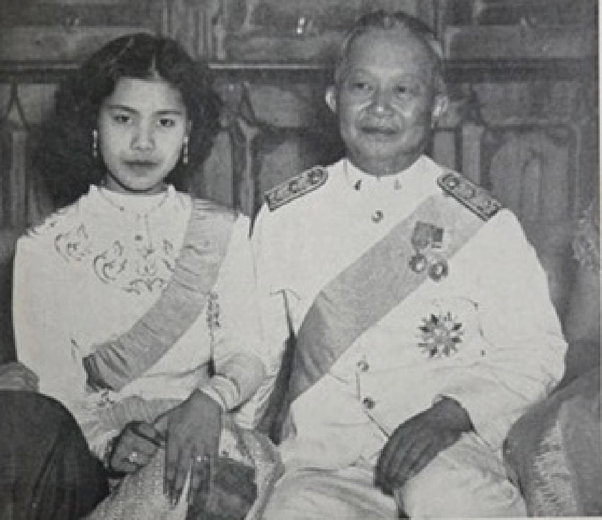น้อมรำลึก!! ๑๑ กุมภาพันธ์ วันคล้ายวันสิ้นพระชนม์ \"พระองค์เจ้านักขัตรมงคล\" พระบิดาในสมเด็จพระบรมราชินีนาถ ในรัชกาลที่ ๙ !!