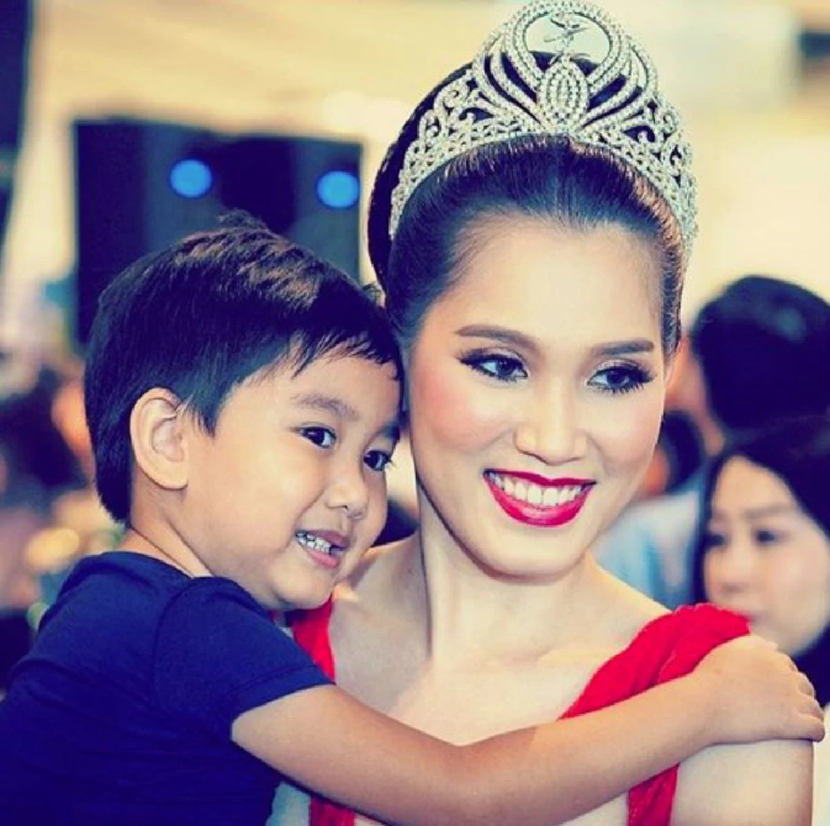 ยังจำได้ไหม!!! ส่องภาพปัจจุบันอดีตนางงาม "จันจิรา จันทร์โฉม " สวยไม่สร่าง บอกเลยปัจจุบันกาลเวลาก็ทำอะไรเธอไม่ได้