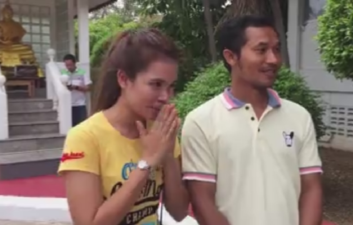 ยิ่งกว่าถูกหวย!!! "ผัว-เมีย" ถูกขโมยรถ หายข้ามไปเขมรแล้วได้คืน เจ้าตัวดีใจจนน้ำตาไหล บอกเลยหนึ่งในล้านคนจะโชคดีแบบนี้!!!