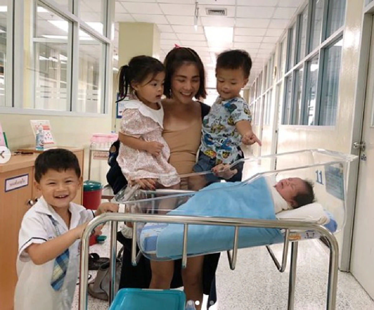 วินาที 3 ยอดกุมาร เจอหน้าน้องศรัณย์ครั้งเเรก เด็กๆตื่นเต้นกันใหญ่ ขอมาม๊าฮารุเอากลับบ้านวันนี้เลย (คลิป)