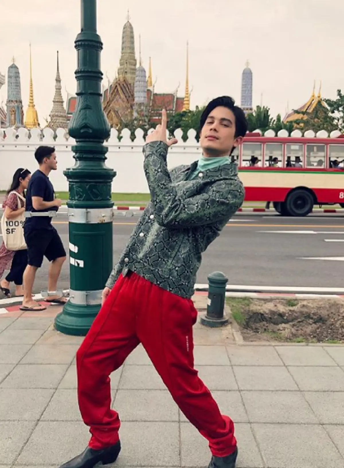 "ซันนี่ สุวรรณเมธานนท์" ถูกถามเรื่องทำไมไม่มีแฟนซักที เจ้าตัวเลยสัมภาษณ์นักข่าวกลับ มีแฟนแล้วดียังไง (คลิป)