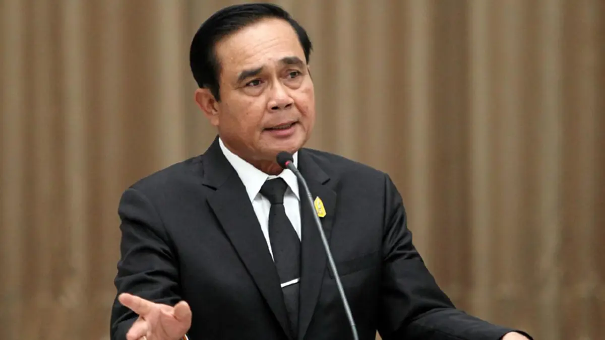 "บิ๊กตู่"สั่งสอบ"เจ๊สร้อยทอง" อวดโชว์บัตรสวัสดิการรัฐกดเงิน500 จนไม่จริงให้ยกเลิก