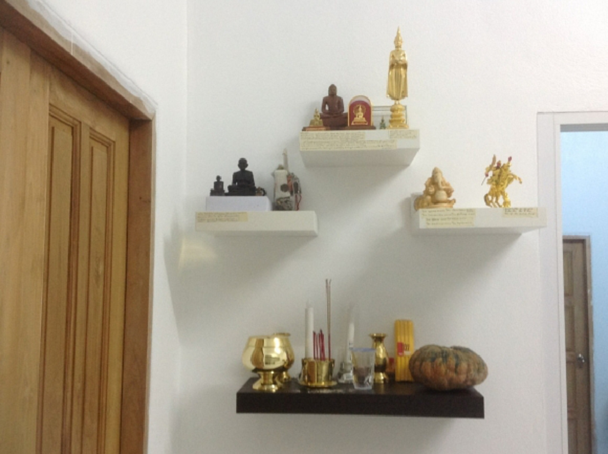 โบราณเตือนไว้!!! "๕ ตำแหน่ง ไม่ควรวางสิ่งศักดิ์สิทธิ์" เชื่อหรือไม่ ลองทำดู!! ส่งผลให้การงาน การเงิน ชีวิตราบรื่น ดีขึ้น แน่นอน!!