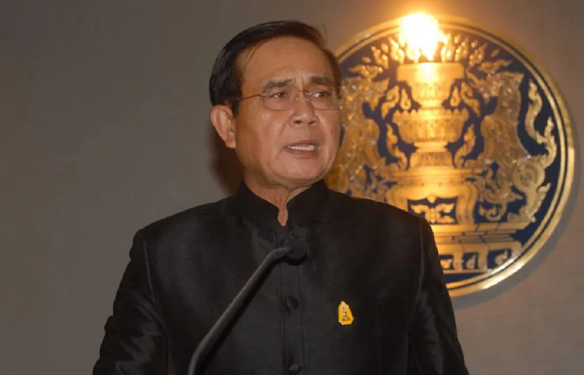 ด่วนๆ "บิ๊กตู่" พูดแล้วไม่เห็นด้วยแก้กม.เพิ่มโทษไม่พกใบขับขี่ "ทนายวรกร" ลุยยื่นสนช.ค้านเปิดช่องตร.ทุจริต