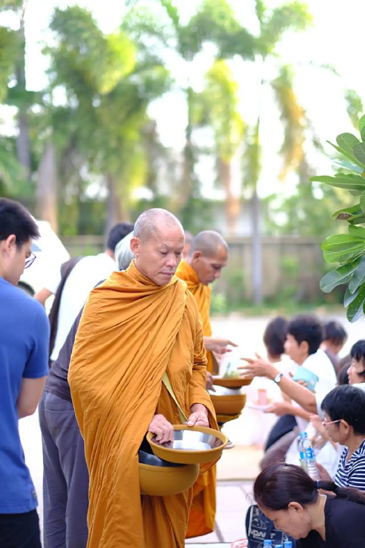 พวกมันมาแน่!!! "หลวงปู่พุทธะอิสระ"ชี้ อย่าเพิ่งวางใจ แม้ยอดนารีขี่ม้าขาวหนีคดีไปแล้ว...แต่ถ้าเมื่อไหร่ประเทศมีการเลือกตั้ง จงระวังไว้ให้ดี!!