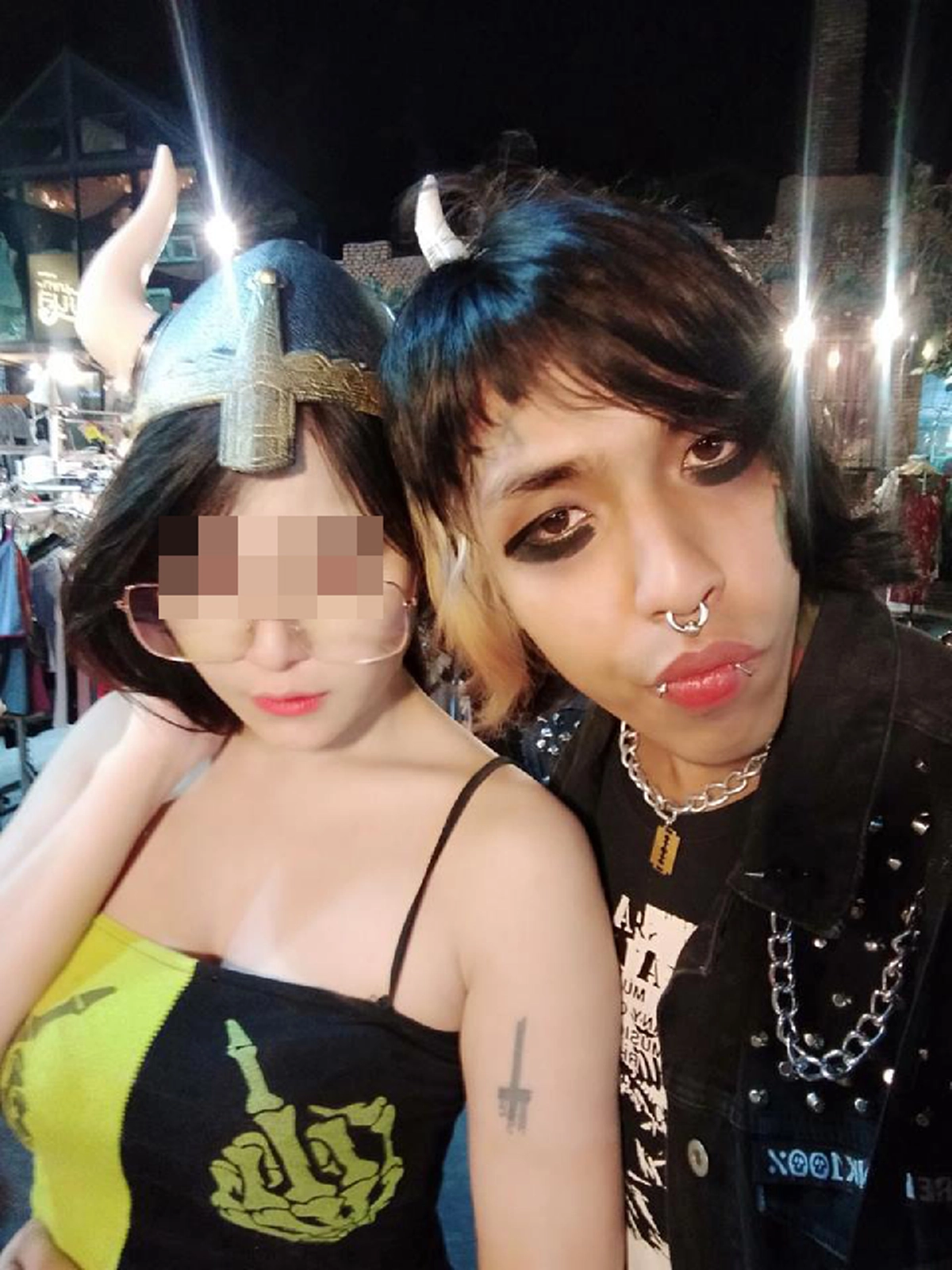 เกื้อ เพียวพังค์