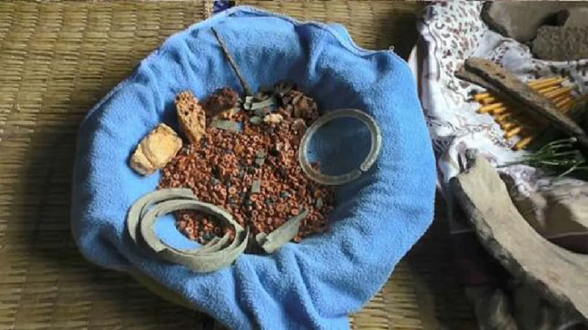 ขนลุกยันลูกหลาน!! "ผู้เฒ่าบึงกาฬ" ซื้อที่หวังทำนา !  2 เดือนผ่านไป พบวัตถุปริศนา!? รู้ความจริงแทบช็อค! เจอเต็มตา ปุ๊บปั๊บรับโชค!!?