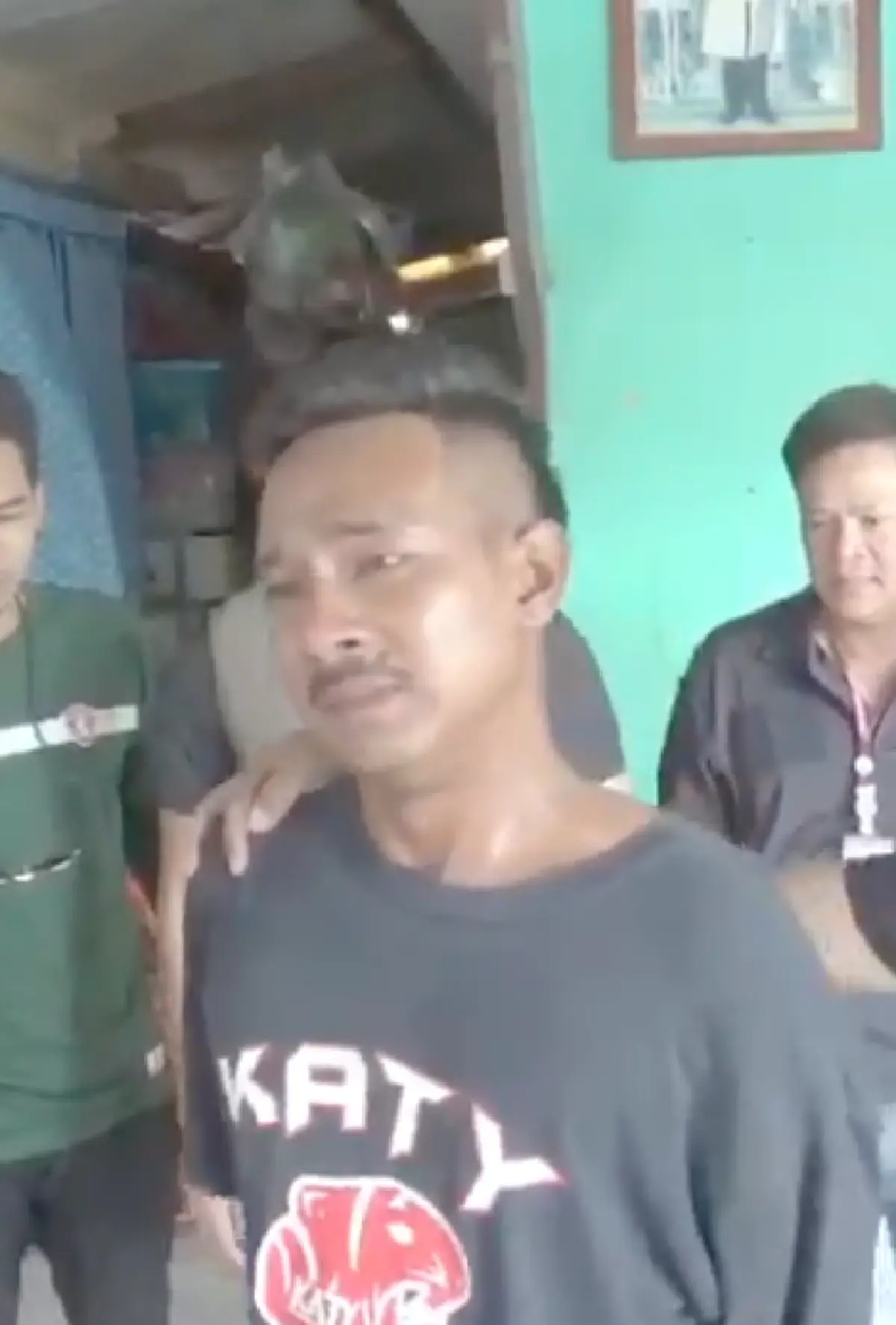 ดีเจแมน ของขึ้น โพสต์ซัด โจ๋บุกโรงเรียน อย่าทำตัวอย่างที่ไร้อารยธรรม ให้ลูกหลานไทยได้เห็น ลั่น อยากงัดหน้าเรียงตัว