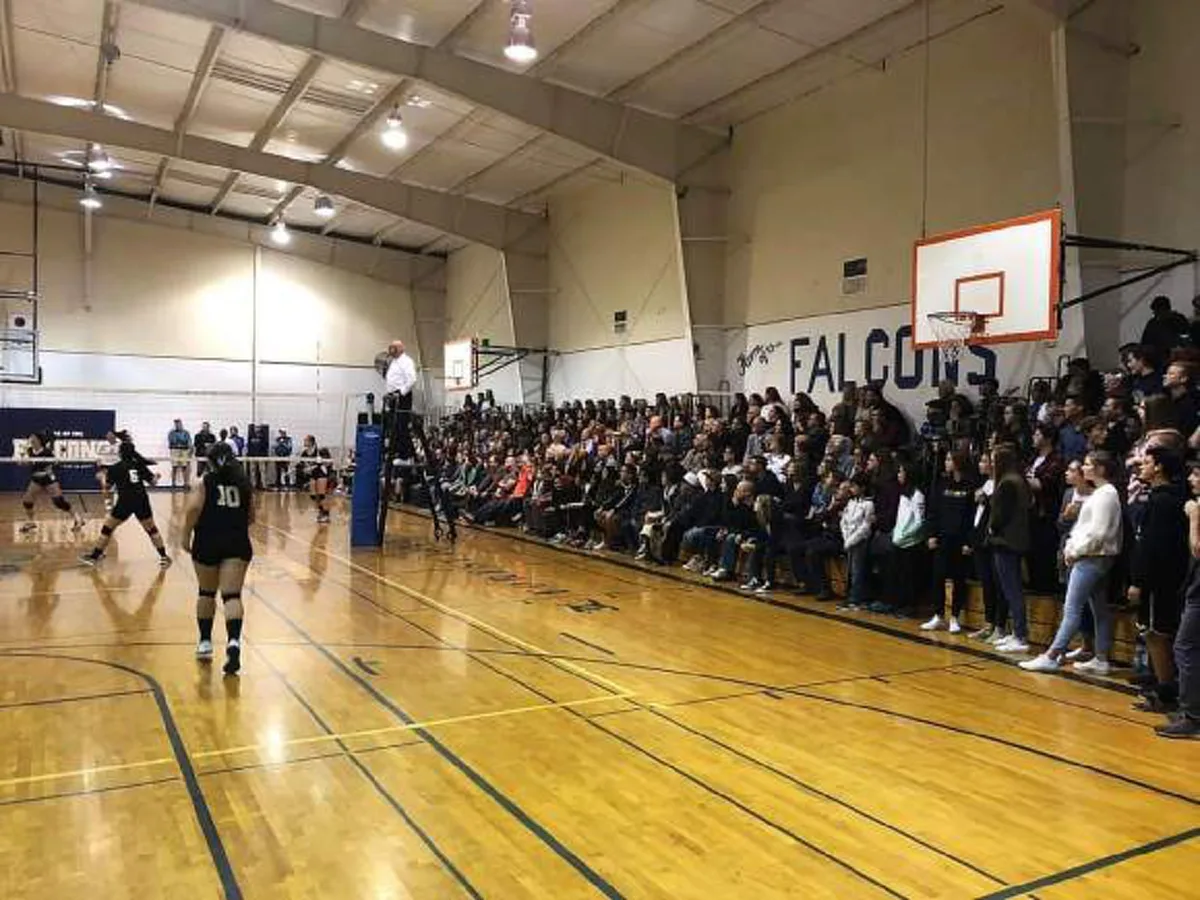 พวกเรายินดีช่วยคู่แข่ง "ทีมวอลเล่ย์" รวมเงินซื้อชุดใหม่ให้ "ฝั่งตรงข้าม" เหตุ ไฟไหม้ชุด "คู่แข่ง" ไม่เหลือซาก