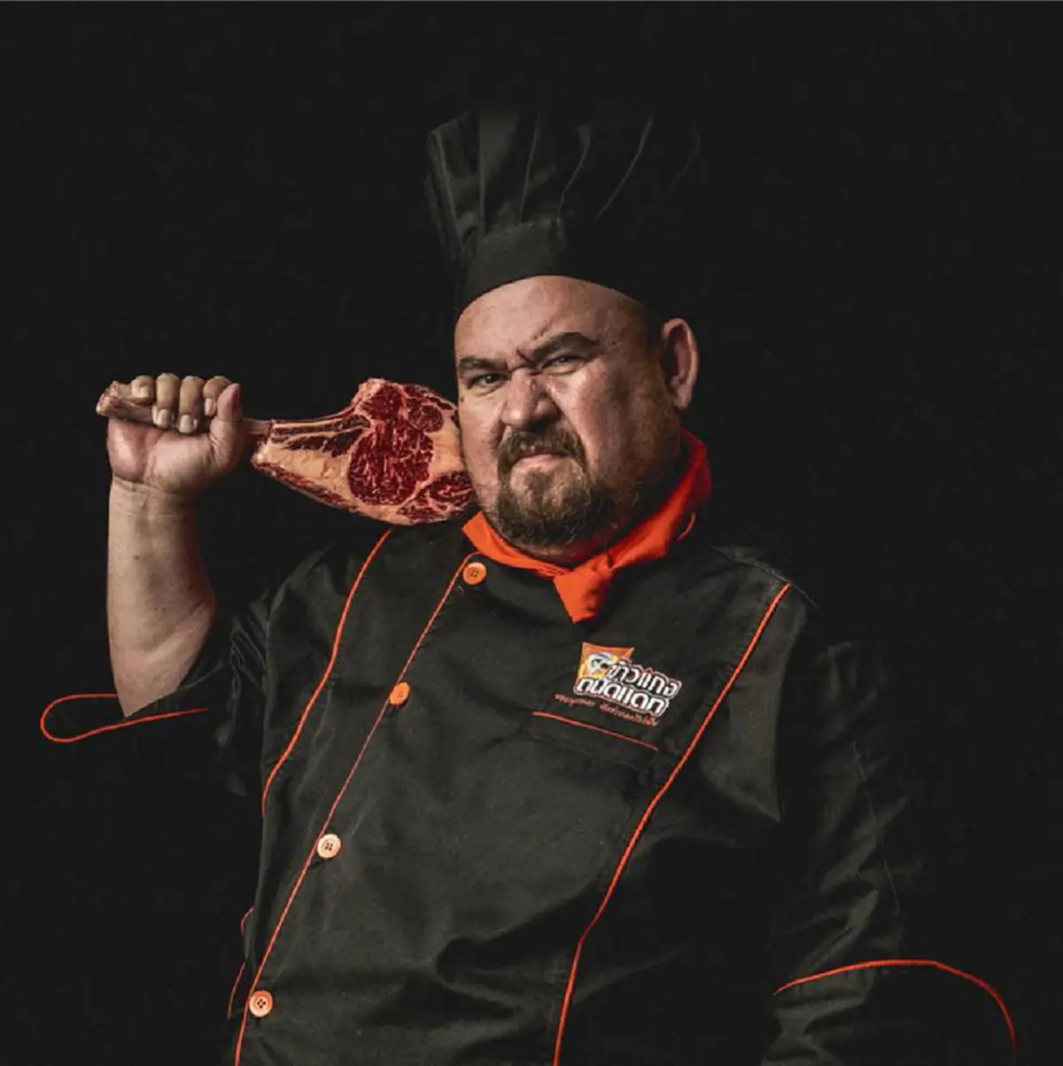 หม่อมถนัดแดก คนดัง