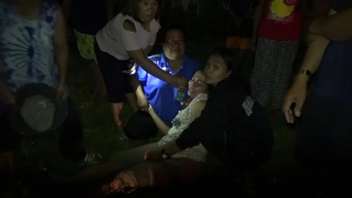 กระหึ่มเมืองบุรีรัมย์!!! ปลัดคนดังซิ่งสยอง ชน 2 ผัวเมียดับคาที่ ส่งตรวจแอลกอฮอล์เช็คเมาแล้วขับ พบเคยมีเรื่องฉาวจนชาวบ้านขับไล่!!!