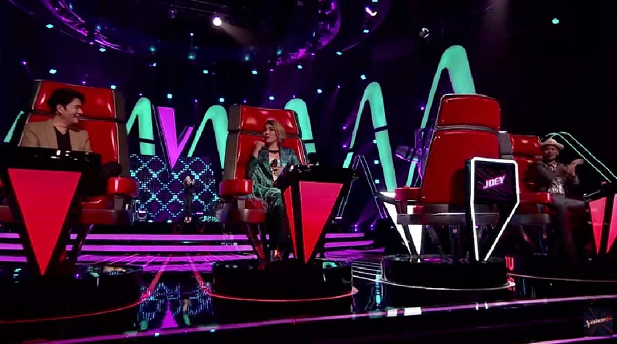 ฟาวล์ ฟาวล์ ฟาวล์ !!! เกิดอะไรขึ้น เมื่อ "โค๊ชสิงโต" ตะโกนลั่นกลางเวที The Voice Thailand ว่า "โค๊ชโจอี้" ทำในสิ่งที่ผิดกติกาของรายการ!!?