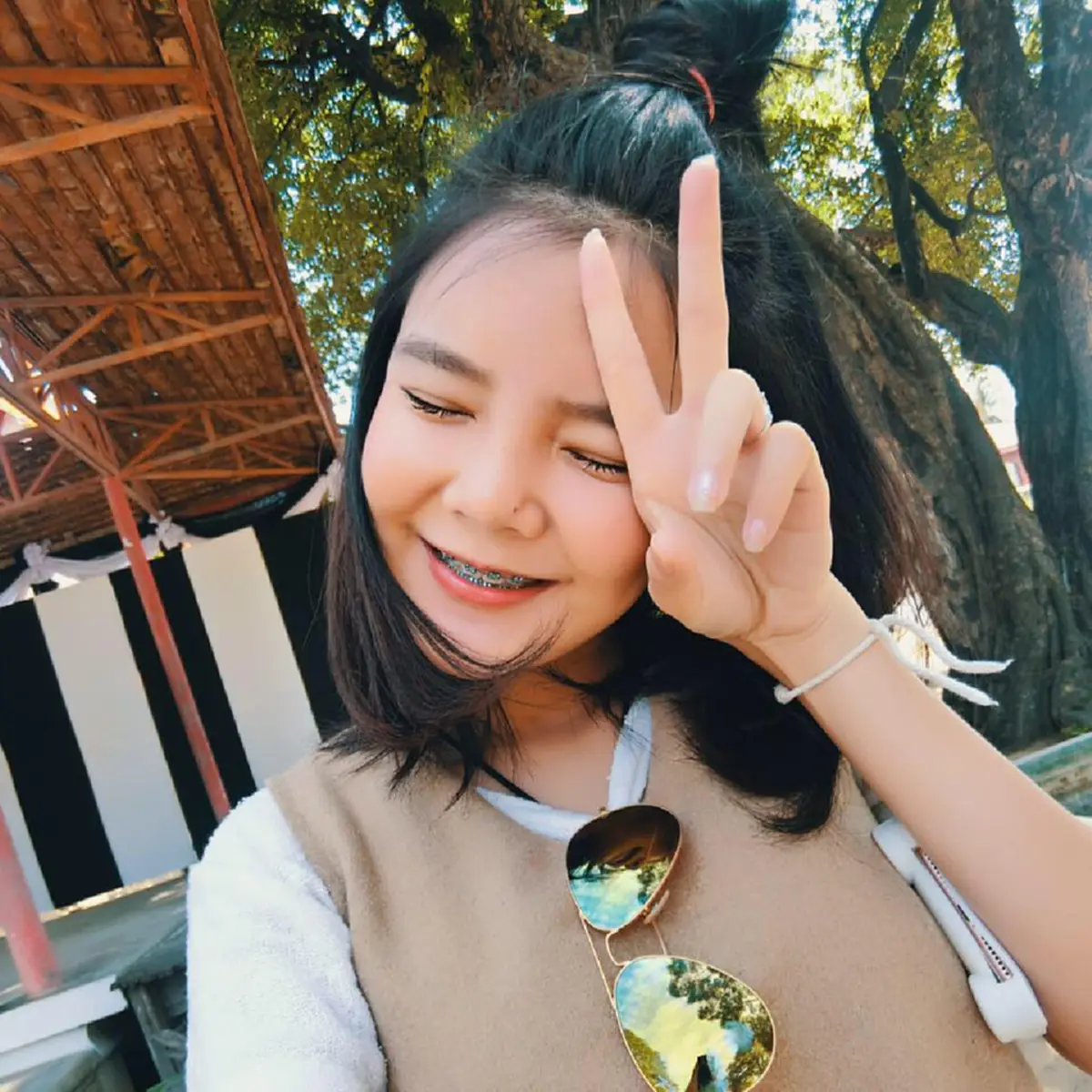 หายหน้าไปนาน !!!! จำได้ไหม "น้องเนย" ภรรยาของเก่ง ลายพราง ล่าสุดเปลี่ยนไปจนแทบจำไม่ได้? ดูแปลกตาไปจากเดิมมาก !!! (ชมภาพ)