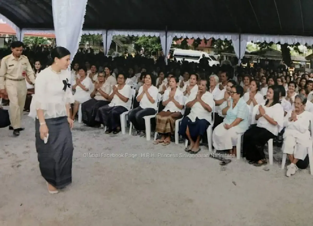 พสกนิกรชาวนครศรีฯปลื้มปีติ "พระองค์หญิงสิริวัณณวรี" เสด็จสักการะสิ่งศักดิ์สิทธิ์ จ.นครศรีธรรมราช