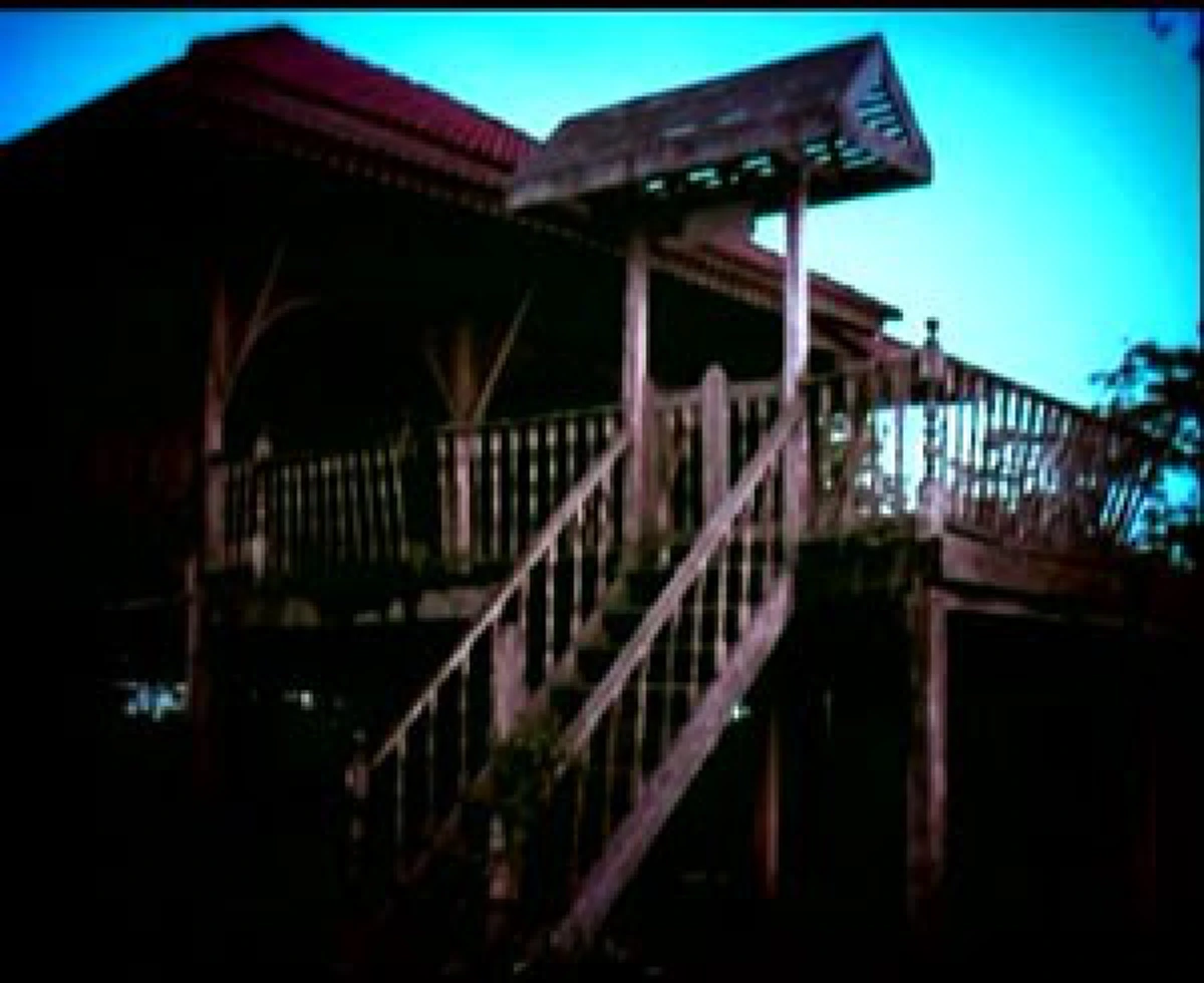 หลอนขนหัวลุกทุกที่!! รวม 13 สถานที่ ที่เชื่อกันว่ามีวิญญาณอาศัยอยู่และเฮี้ยนที่สุดในประเทศไทย สำหรับใครที่คิดอยากจะลองพิสูจน์!!