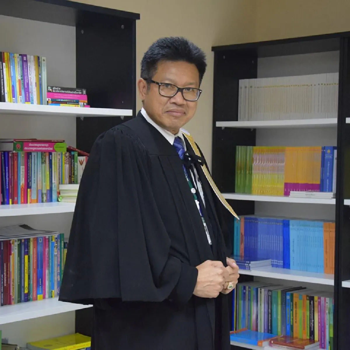 คนบ้านเดียวกัน! ทนายเดชา อาสาช่วย บอย สกล เหตุผลถูกชะตาเขาเป็นคนใจกว้าง (คลิป)